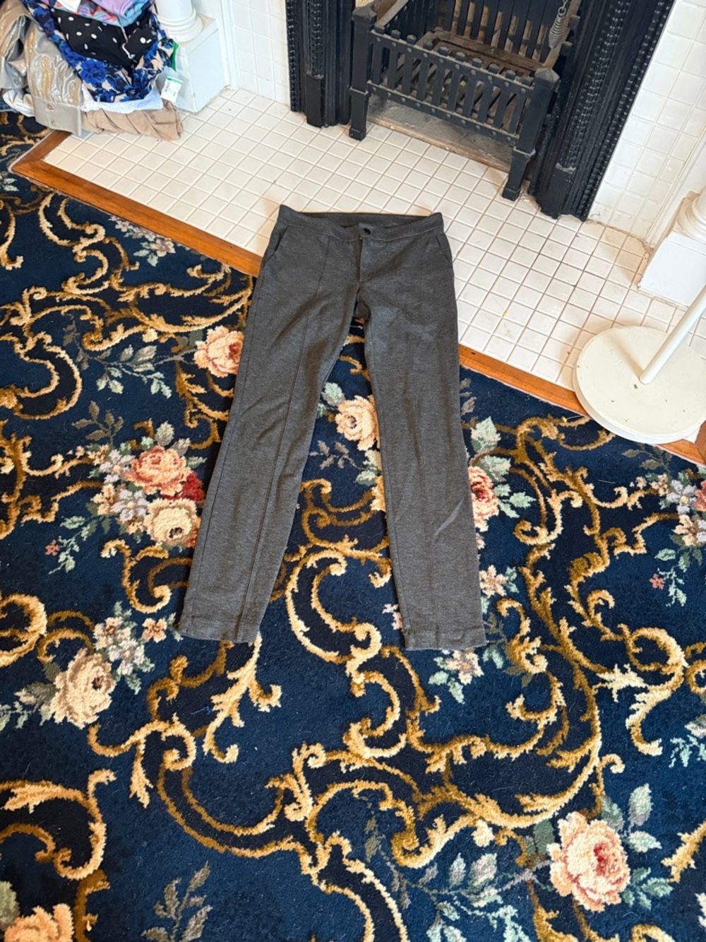 Athleta Charcoal Stretch City Slim Leg Pants- worn a few times